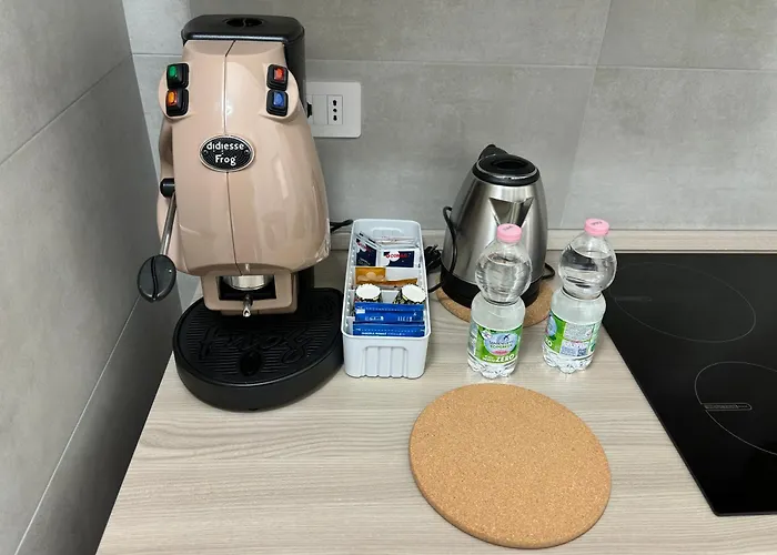 Your Home, Easy Walk To The * Бари