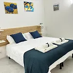 Your Home, Easy Walk To The Apartmán Bari