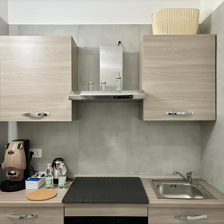 아파트 Your Home, Easy Walk To The *